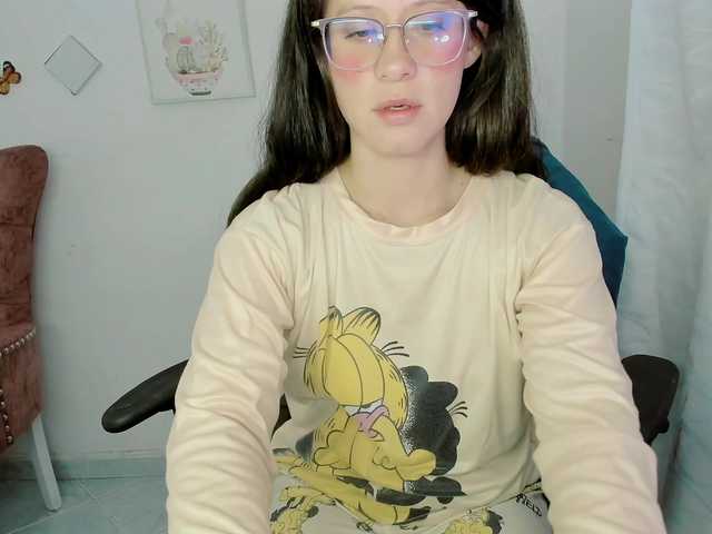 ZooeyBelair live cam on BongaCams