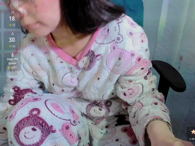 ZooeyBelair live cam on BongaCams