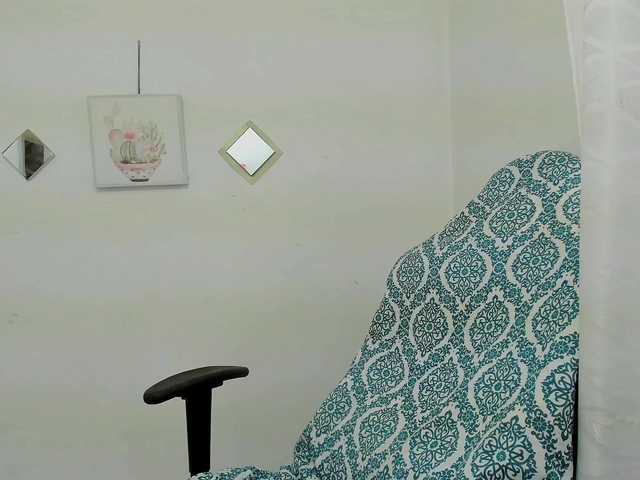 ZooeyBelair live cam on BongaCams