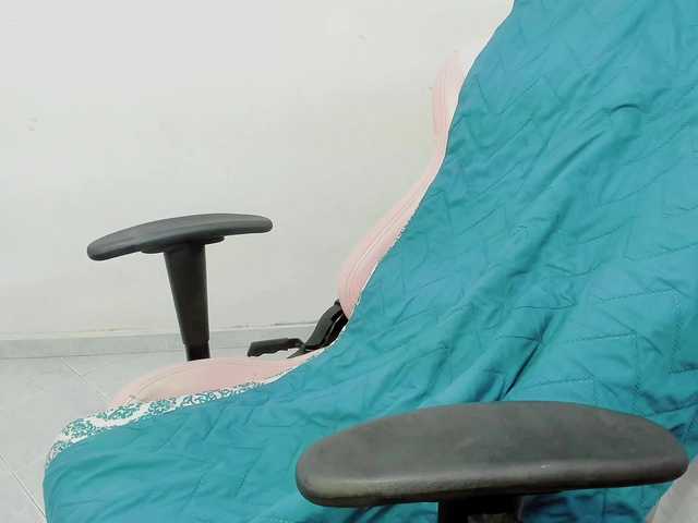 ZooeyBelair live cam on BongaCams