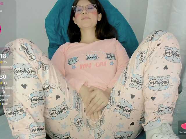 ZooeyBelair live cam on BongaCams