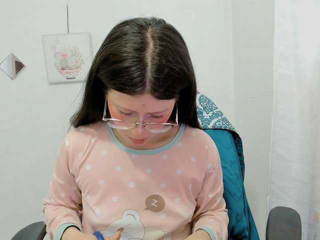 ZooeyBelair live cam on BongaCams