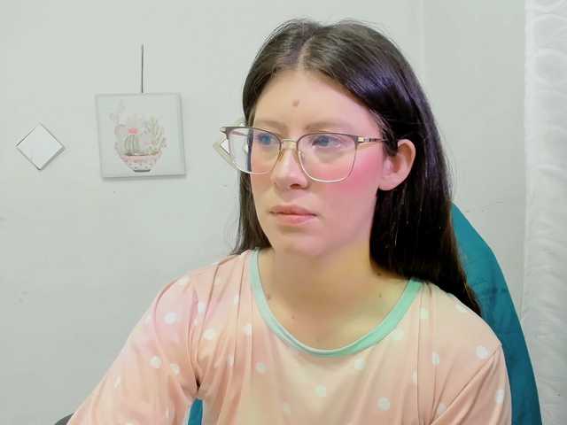 ZooeyBelair live cam on BongaCams