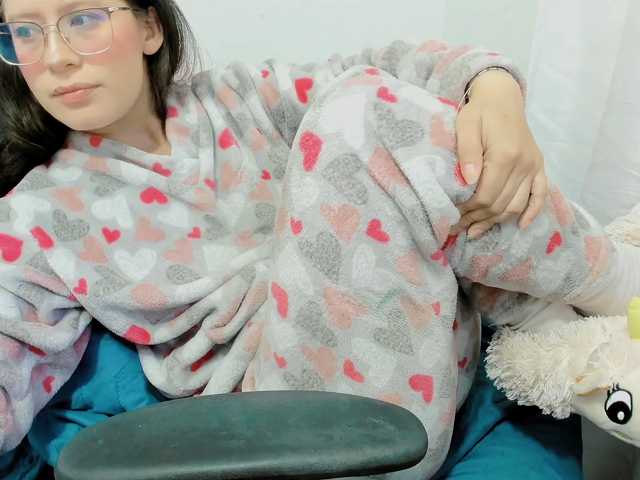 ZooeyBelair live cam on BongaCams