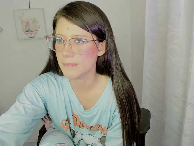 ZooeyBelair live cam on BongaCams