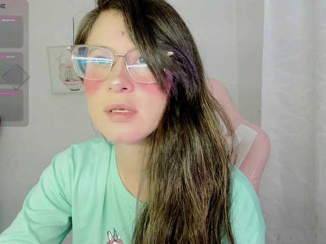 ZooeyBelair live cam on BongaCams