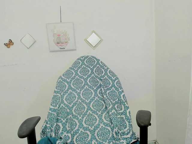 ZooeyBelair live cam on BongaCams