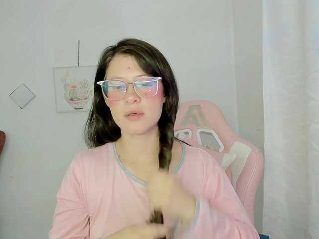 ZooeyBelair live cam on BongaCams