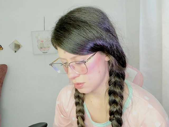 ZooeyBelair live cam on BongaCams