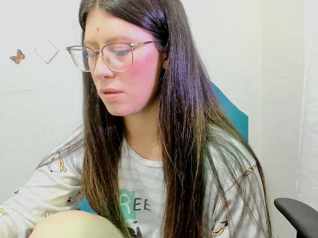 ZooeyBelair live cam on BongaCams