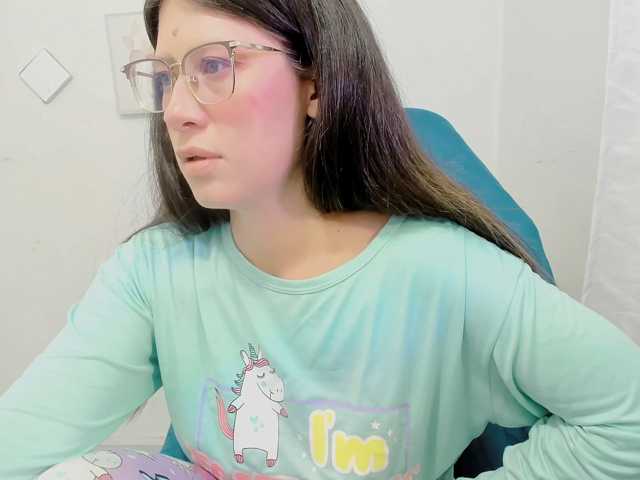 ZooeyBelair live cam on BongaCams