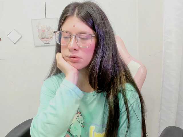 ZooeyBelair live cam on BongaCams