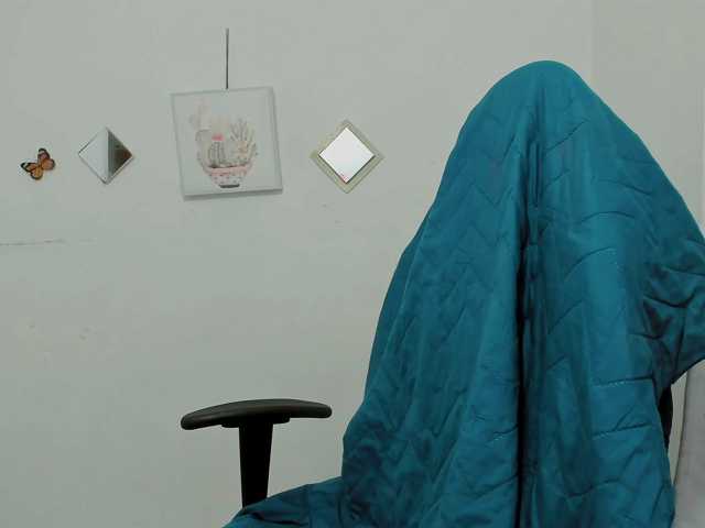 ZooeyBelair live cam on BongaCams