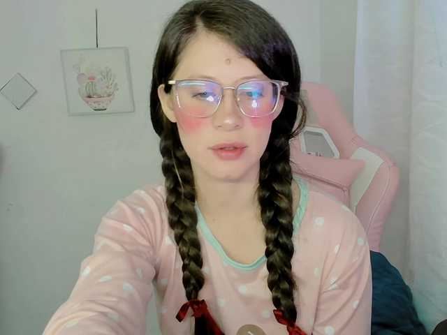 ZooeyBelair live cam on BongaCams