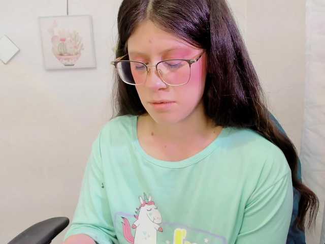 ZooeyBelair live cam on BongaCams