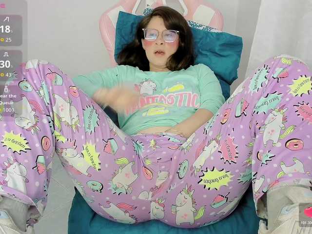 ZooeyBelair live cam on BongaCams