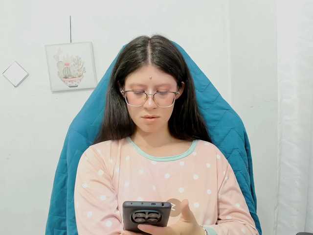 ZooeyBelair live cam on BongaCams