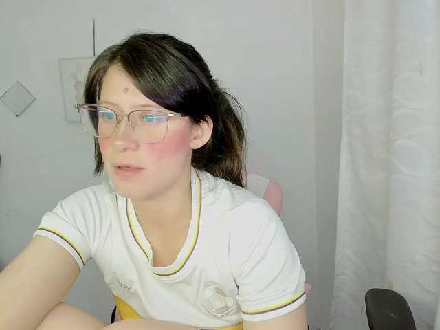 ZooeyBelair live cam on BongaCams