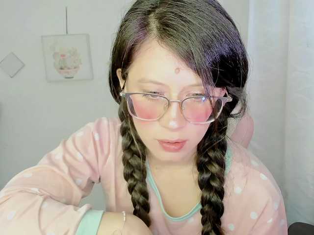 ZooeyBelair live cam on BongaCams