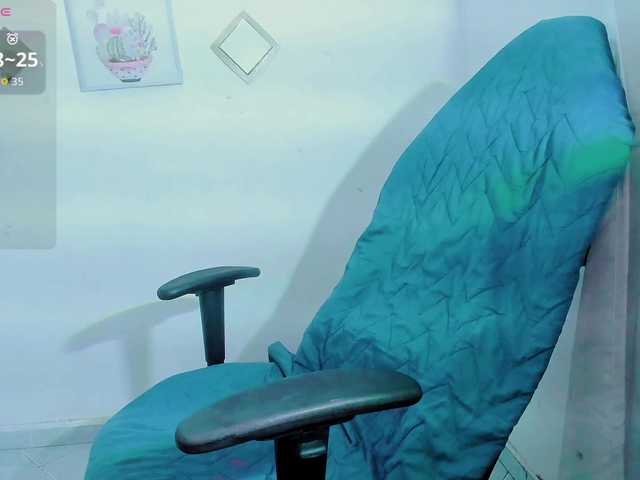 ZooeyBelair live cam on BongaCams