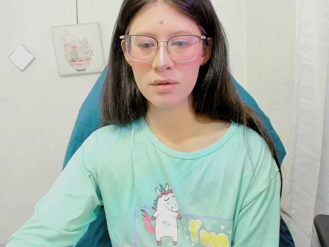 ZooeyBelair live cam on BongaCams