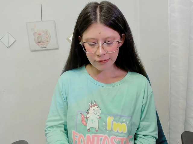 ZooeyBelair live cam on BongaCams