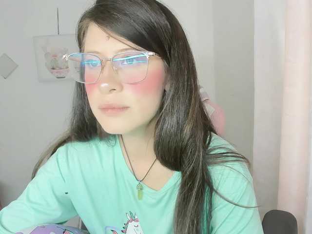 ZooeyBelair live cam on BongaCams