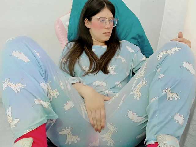 ZooeyBelair live cam on BongaCams