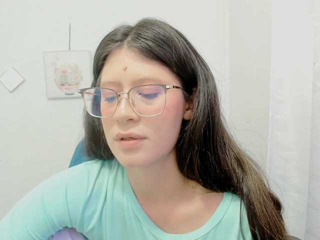 ZooeyBelair live cam on BongaCams