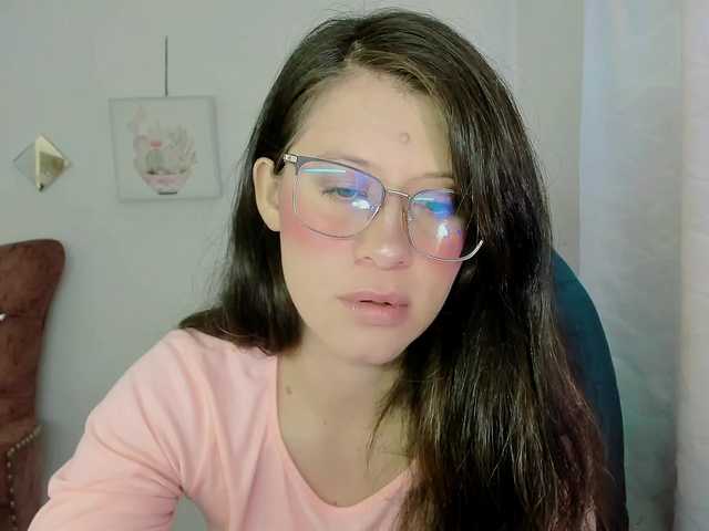 ZooeyBelair live cam on BongaCams