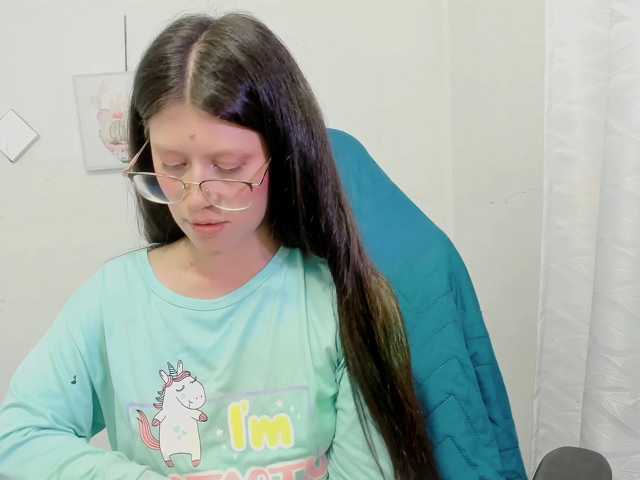 ZooeyBelair live cam on BongaCams