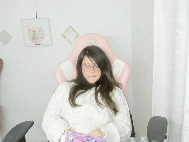ZooeyBelair live cam on BongaCams