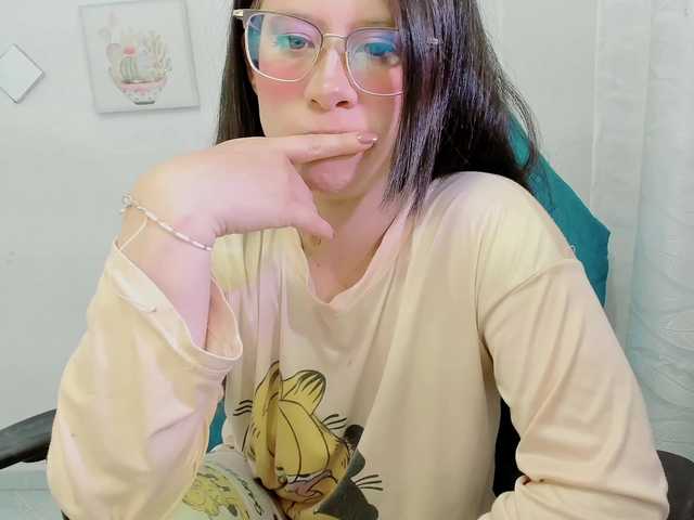 ZooeyBelair live cam on BongaCams