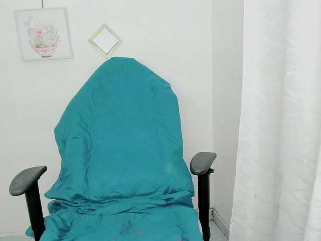 ZooeyBelair live cam on BongaCams