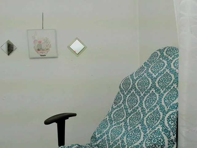 ZooeyBelair live cam on BongaCams