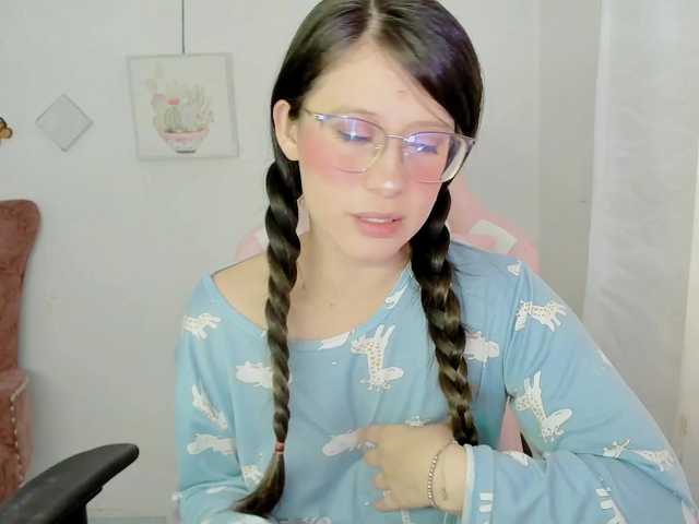 ZooeyBelair live cam on BongaCams