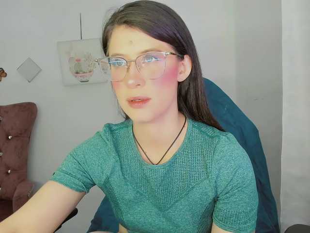 ZooeyBelair live cam on BongaCams