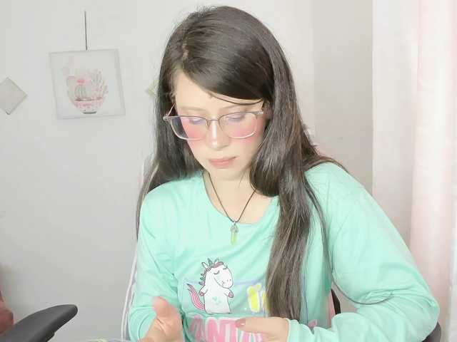 ZooeyBelair live cam on BongaCams