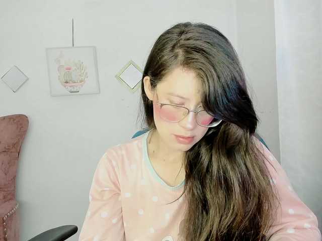 ZooeyBelair live cam on BongaCams