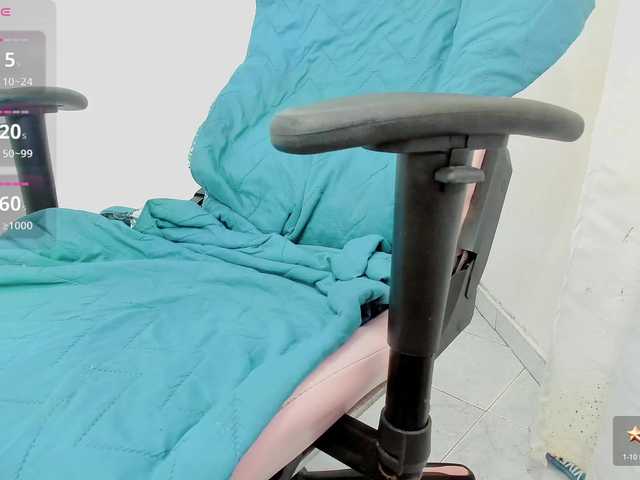 ZooeyBelair live cam on BongaCams