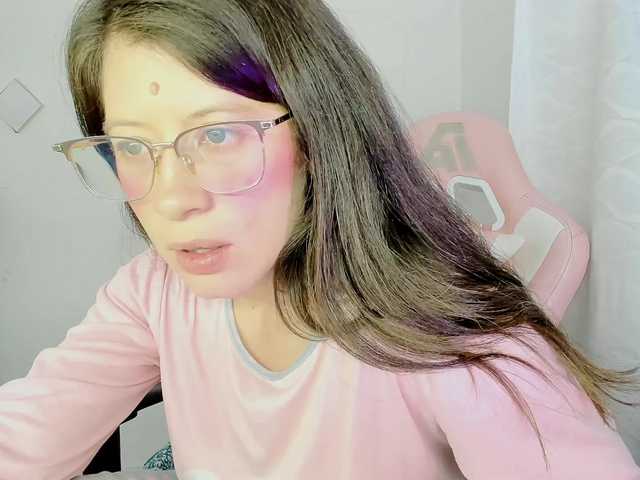 ZooeyBelair live webcam show
