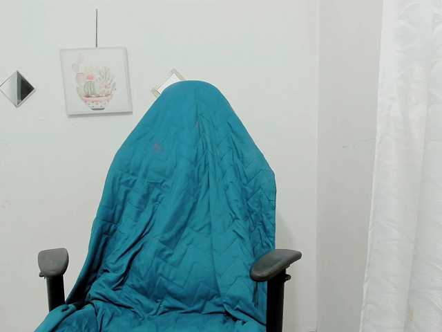 ZooeyBelair live cam on BongaCams