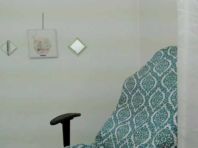 ZooeyBelair live cam on BongaCams