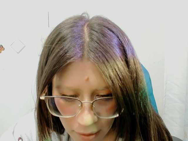 ZooeyBelair live cam on BongaCams