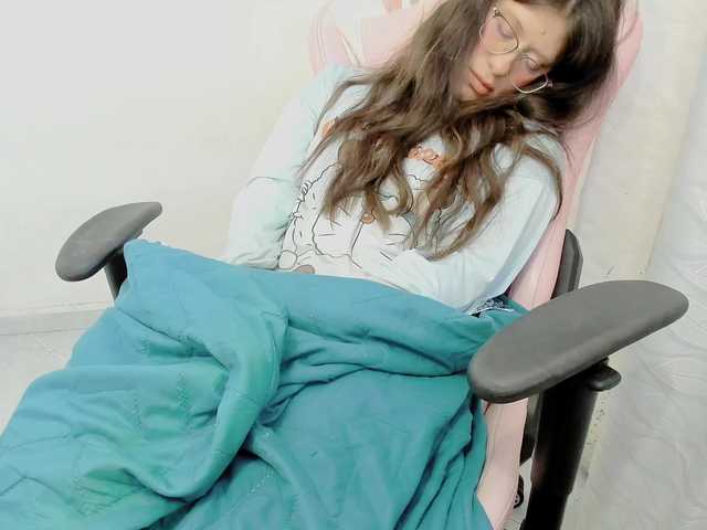 ZooeyBelair live cam on BongaCams