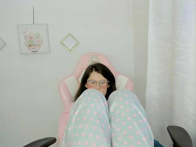 ZooeyBelair live cam on BongaCams