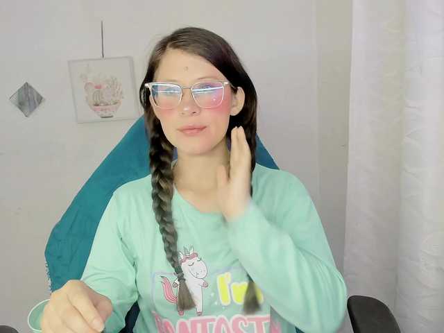 ZooeyBelair live cam on BongaCams