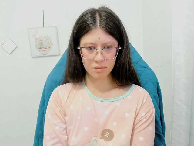 ZooeyBelair live cam on BongaCams