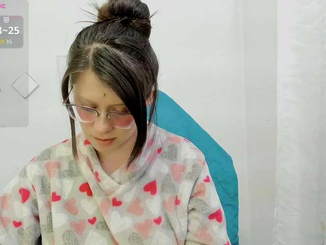 ZooeyBelair live cam on BongaCams