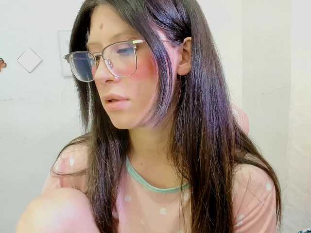 ZooeyBelair live cam on BongaCams
